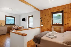 Casa vacanze 'Le Cré Appartamento 2' con vista sulle montagne, giardino in comune e Wi-Fi - Image 5