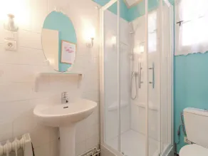 Villa avec piscine, idéale pour les familles avec enfants - Image 3
