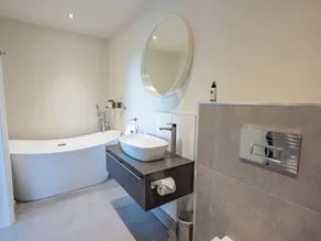 QUANTOCK BARN, pet friendly, country holiday cottage in Honiton - Image 3