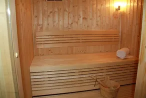 Luxury Chalet for 8-10 people with stunning views - Image 3