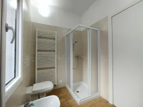 Lovely apartment for 4 guests with WIFI, TV, terrace and pets allowed - Image 2