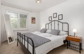 Mysigt hem i Banjol med bastu - Image 2