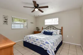 Lovely, Quaint Home on the Beautiful 822 Acre Hampton Lake - Image 4