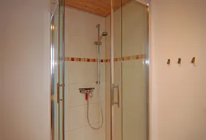 Familienfreundliches Ferienhaus mit Kamin in Babke - Image 5