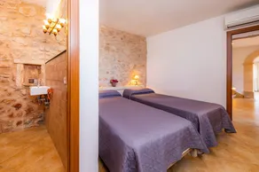 Cas Batlet Antonia con piscina, aire acondicionado, Wi-Fi, terrazas, vistas al mar y a la montaña - Image 3