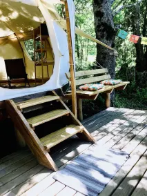 unique eco living with lake view - Image 2