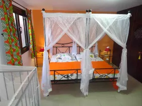 Secured Nianing residence - Image 5