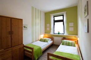 *** Fewo Nr. 2/1. Floor / 1 km from the city center and railway noise WITHOUT - Image 4