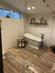Modern cabin on beautiful Lake Greeson 45 minutes from Hot Springs! - Image 4