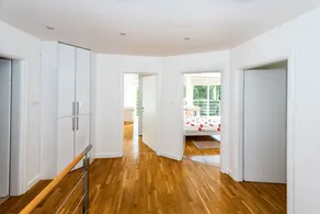 Nueva villa de lujo con piscina - Image 3