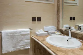 Topaz Furnished Apartments - Image 5