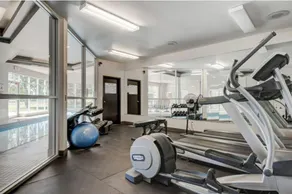 2 BR, 2 BA Newly Renovated Condo with Pool - Image 3