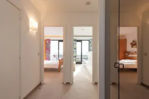 Apartment in Middelkerke With Sea View - Image 4