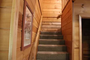 West Virginian 2 Bedroom Cabin - Image 2