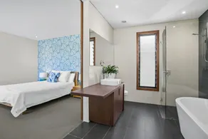 Maison de plage de luxe avec piscine - Image 5