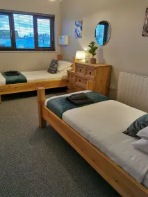 New! River Bay - set on the waters edge - sleeps 4 - Image 5