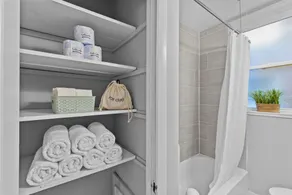 Spacious 3BR Near Botanical Garden | Quiet Corner House | Southwest Garden - Image 4