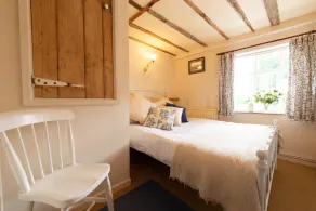 A romantic little Flax Workers Cottage with a beautiful open fire and an enclosed garden which leads - Image 5