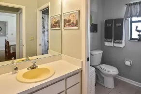 Burnt Store Isles Golf Home, W/Hot Tub/King Bed/Fast WIFI/Unbeatable Location - Image 4