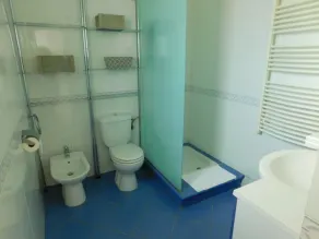 Apartment with sea view 50 metres from the beach - Image 5