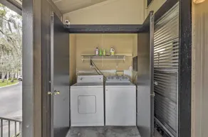 Amazing Pet-Friendly Condo with Pool Near Busch Gardens - Image 2