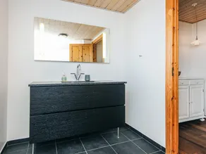 12 person holiday home in Thyborøn-By Traum - Image 4