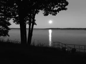 Afsondret privat lejr ved Black Lake - Image 3