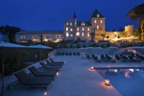 Grand château à louer dans le sud de la France. Idéal pour les événements d'entreprise et les mariages - Image 4