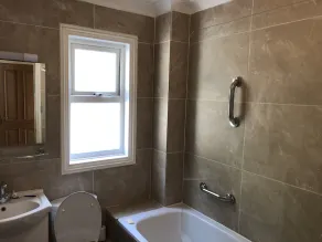 Appartement de 2 chambres situé dans un endroit spectaculaire à Ventnor - Image 2