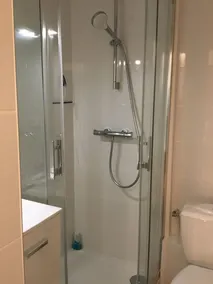Storslået 5-værelse-duplex (68 m2) renoveret og fuldt udstyret - Image 2