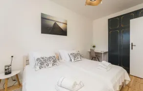 Beach front home in Zaton - Image 2
