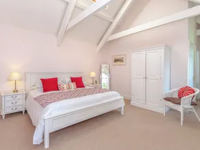 3 bedroom accommodation in Llanreithan, near Croesgoch - Image 4
