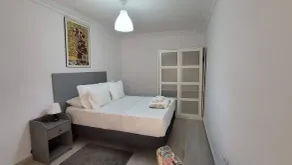 B. o.d APARTAMENTS COLLBLANC ZONA CAMP NOU - Image 2