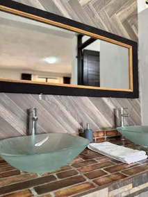 Hotel Mercy - Image 3
