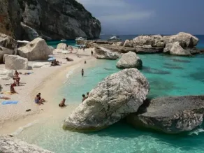 Bungalow til 2/5 personer Camping **** i Cala Gonone, kun 200 m fra stranden - Image 5