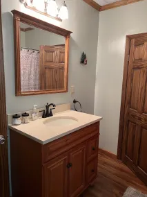 Beautiful East Waneta Lakeside Cottage! - Image 5