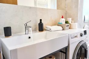 Central Accommodation in Monarh Tower by Open House apartments - Image 2