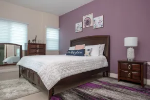 1 bedroom apartment/views/AC/Pool/ Parking/security on site - Image 5