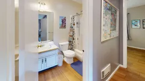 Silver Spring Chalet - Image 3