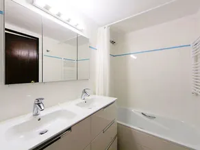 Palm Garden, beautiful Sea view, cozy Apt, direct train @ Barcelona's door - Image 4