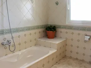 Villa totalmente equipada con jardín, piscina privada y terraza | Vistas al mar - Image 5