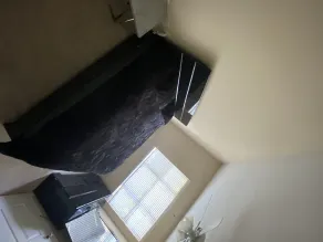 Cozy Two Bedroom Apartment W/ Balcony - Image 5