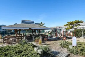 Beach Front Bliss - Image 2