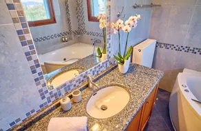 Utopia Beach Villa - Image 2