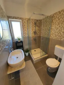 Summer holiday apartment- spacious sea view terrace- 2 min walk to the beach - Image 3