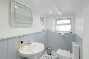 Coral Cottage - Image 4