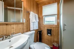 Private beachfront cottage - Image 4