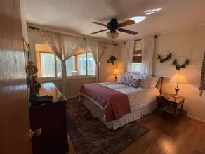 Cozy Home with Stunning Views in Linville Falls - Image 5