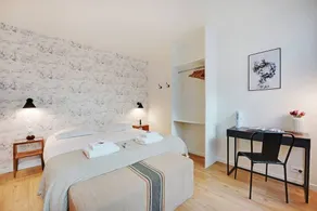 Charming Appartements for 4 people – Le Marais - Image 4