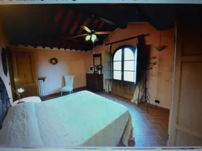Tuscan farmhouse at the gates of Chianti - Image 3